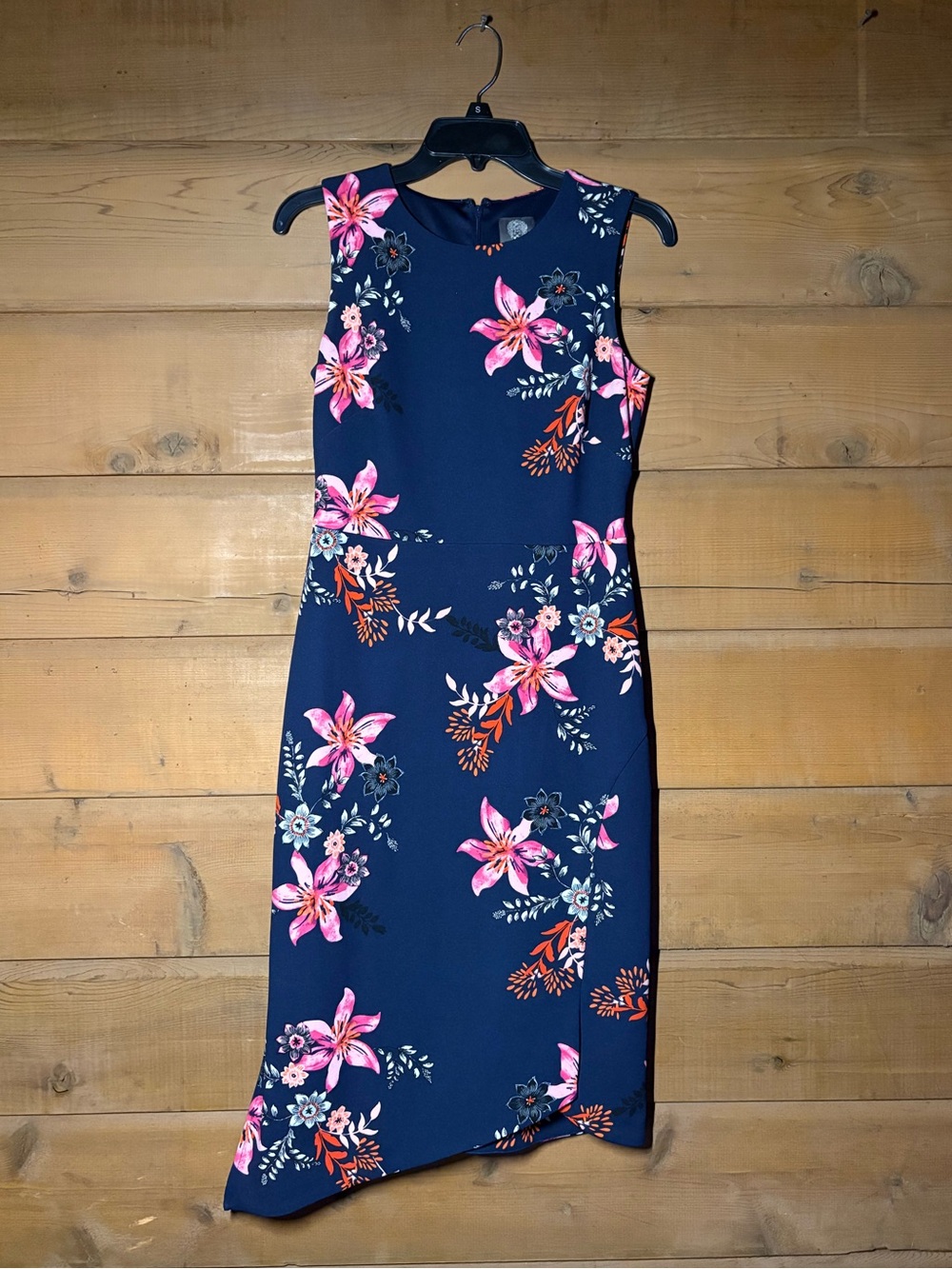 NWOT- Vince Camuto Navy Floral Sheath Dress- Size 6- Wedding Guest Dress 🌸 - Picture 2 of 9